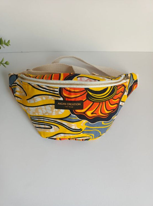 Sac banane en wax fait main à Paris